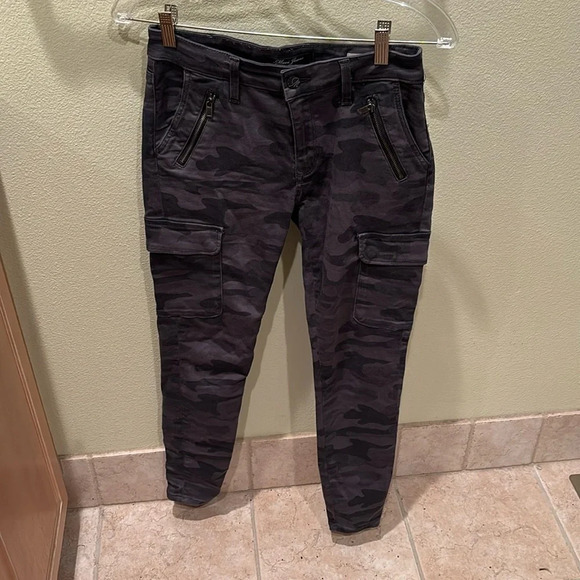 Mavi Pants - Mavi woman dark camo Juliette Mid Rose Skinny cargo
